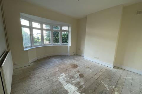 33 Alcester Road, Moseley, Birmingham, B13 8AP