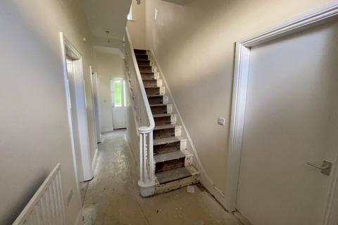 33 Alcester Road, Moseley, Birmingham, B13 8AP