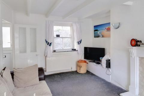 7 North Road, West Looe, Looe, PL13 2EN