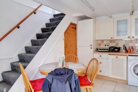 7 North Road, West Looe, Looe, PL13 2EN