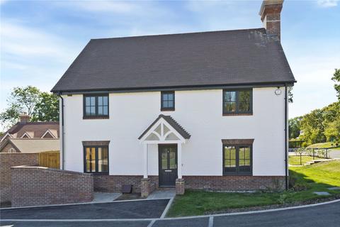 3 bedroom semi-detached house to rent - Bostocks Close, Ewhurst, Cranleigh, Surrey, GU6
