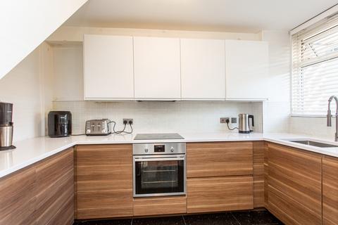 8 Corby Way, London, E3 4BS