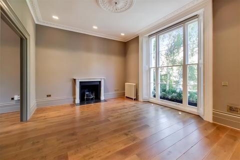 5 bedroom detached house to rent, Carlton Hill, London, NW8