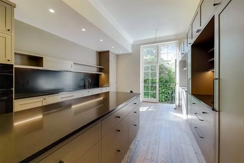 5 bedroom detached house to rent, Carlton Hill, London, NW8