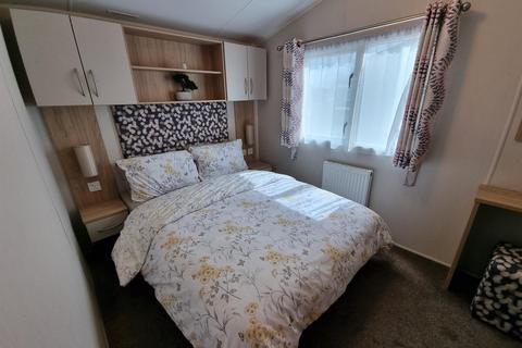 3 bedroom park home for sale, Shottendane Road, Birchington, Kent