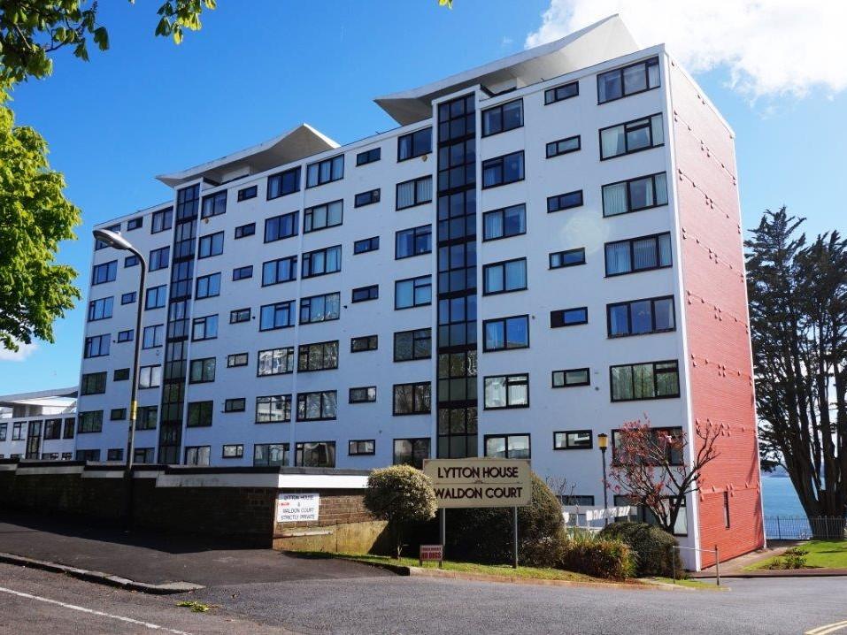 Lytton House, St. Lukes Road South, Torquay 2 bed apartment £254,000