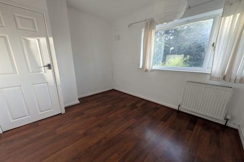 undefined, Romilay Close, Beeston, NG9 2ST