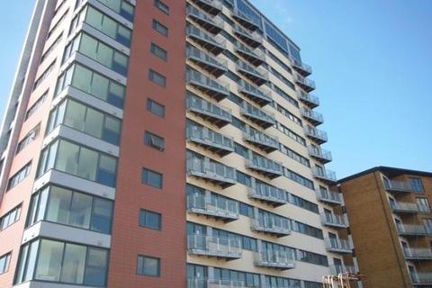 1 bedroom apartment to rent - Eastern Avenue, Ilford, IG2
