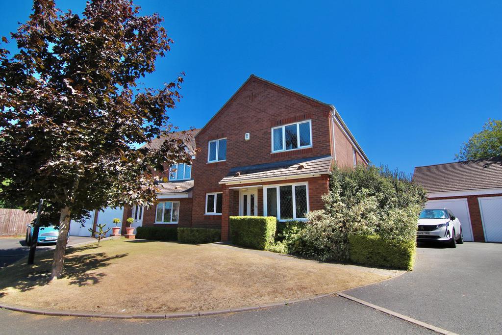 Foxfield Place, Long Lawford, CV23 4 bed detached house £350,000