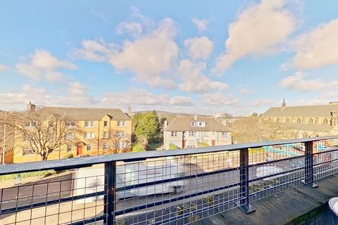 2 bedroom flat to rent, Appin Place, Slateford, EH14