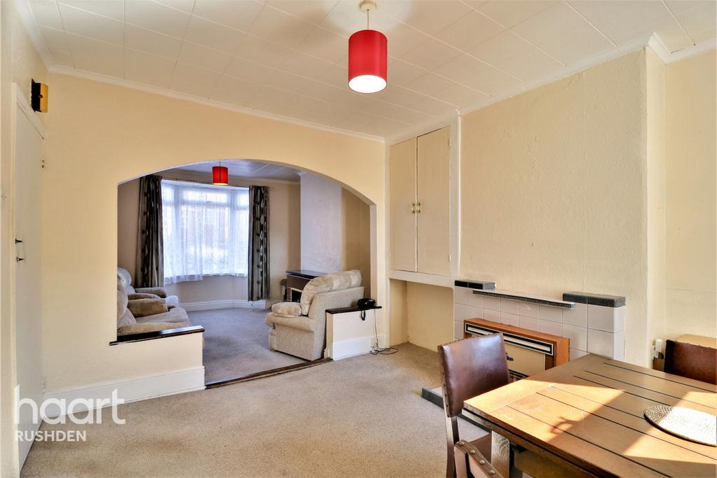 Pratt Road, Rushden 3 bed terraced house for sale £185,000