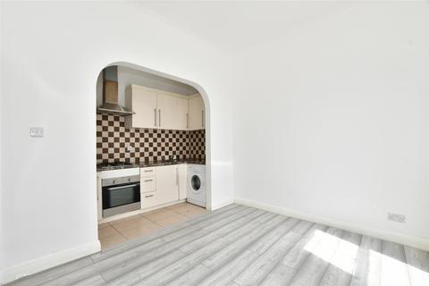 36b York Road, Ilford, IG1 3AF