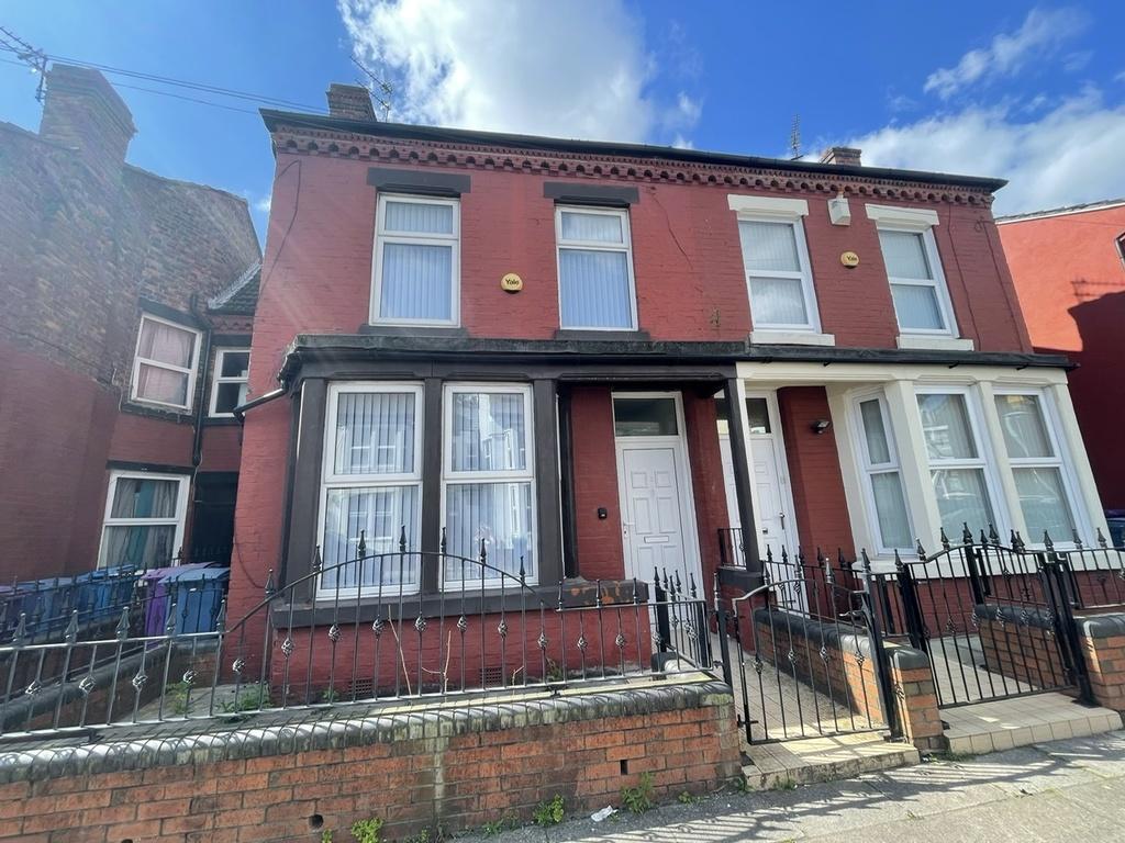 Boswell Street, Toxteth, Liverpool 4 bed semidetached house £995 pcm (£230 pw)