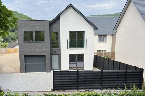 4 bedroom detached house for sale, Perth Road, Little Dunkeld, Perthshire, PH8 0AA
