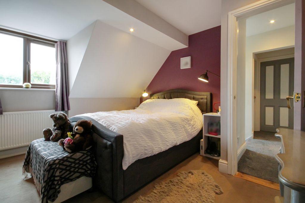 Bedroom 1 (Double with Ensuite)