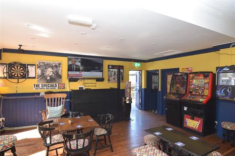 Bar and nightclub for sale, Victoria Road, Scarborough, North Yorkshire, YO11