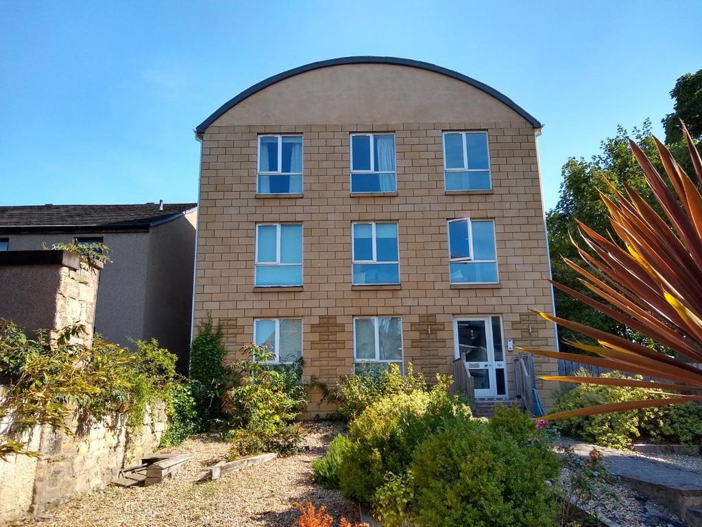 Portobello High Street, Edinburgh, Midlothian, EH15 3 bed flat £1,395