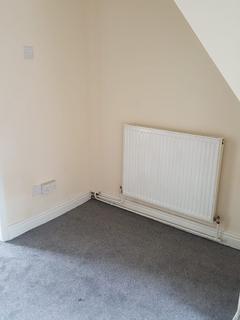 2 bedroom terraced house to rent, Upper Clara Street, Kimberworth,, Rotherham s61 1HT