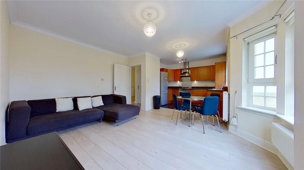 Parklands Oval, Crookston, Glasgow, G53 2 bed flat £785 pcm (£181 pw)