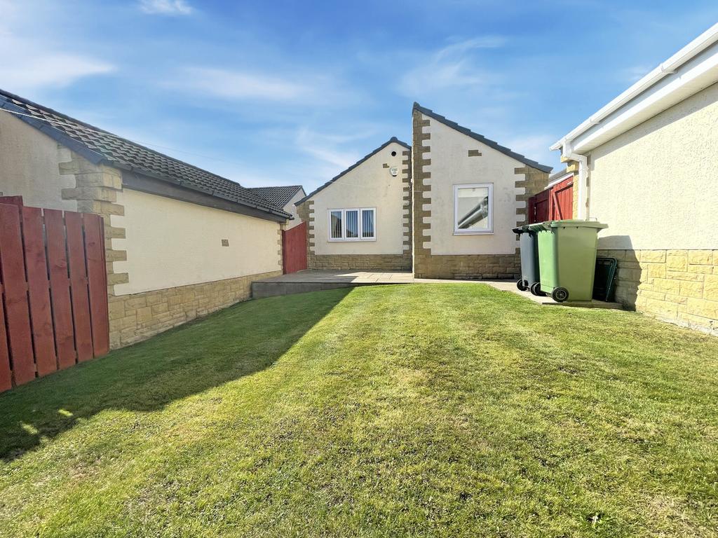 Pinewood Close, Hartlepool, TS27 2 bed detached bungalow £199,995