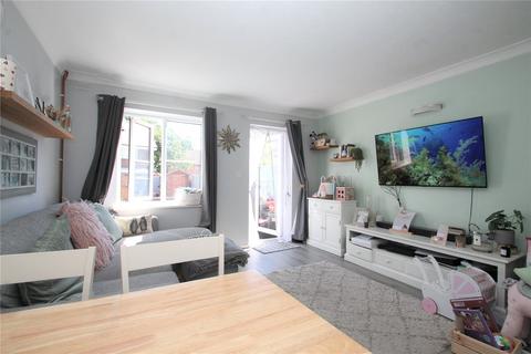 3 Heather Mead, Frimley, Camberley, GU16 8QA
