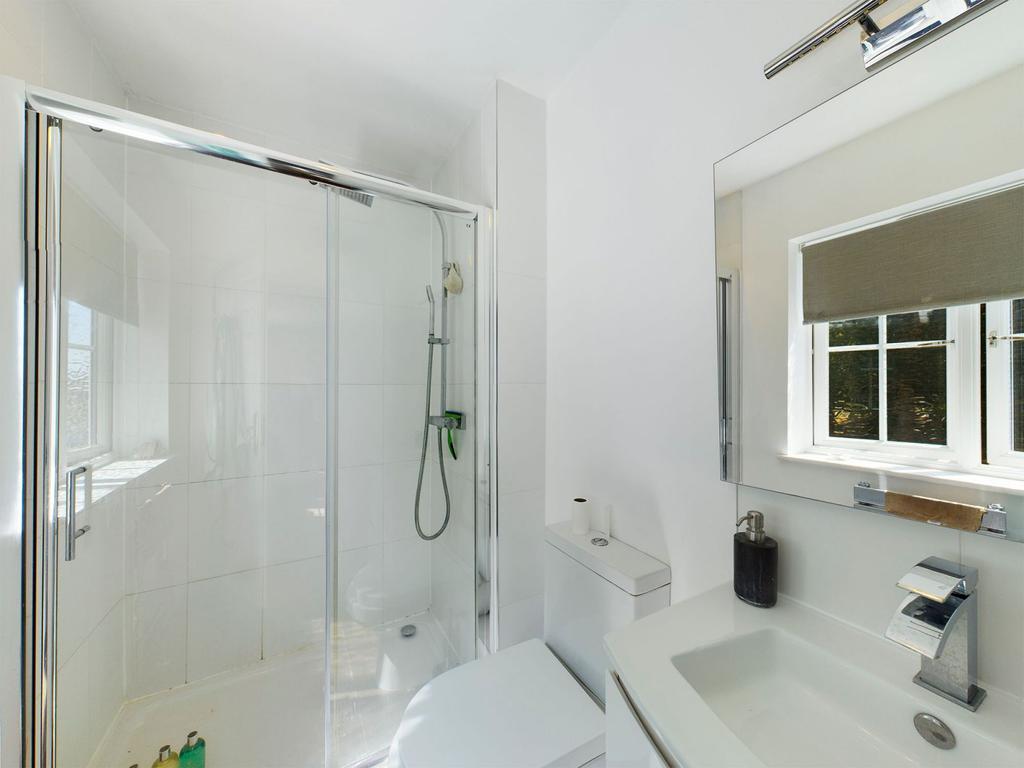 En suite shower room