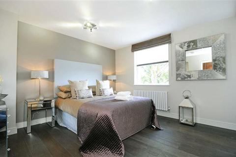 3 bedroom apartment to rent, Boydell Court, St Johns Wood Park, St John's Wood, London, NW8