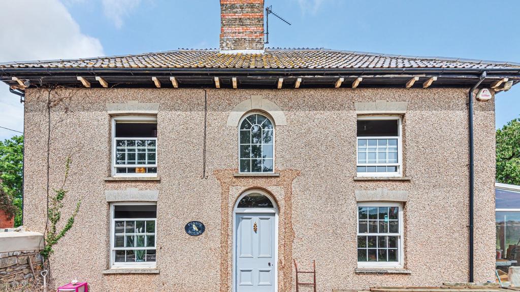 Westonzoyland Road, Bridgwater, TA7 7 bed farm house for sale £800,000