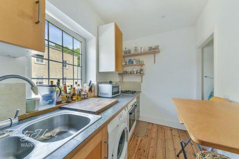 Flat 2, 49 Cavell Street, London, E1 2BP