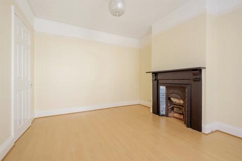 4 bedroom terraced house to rent, Southampton Street, Reading, RG1