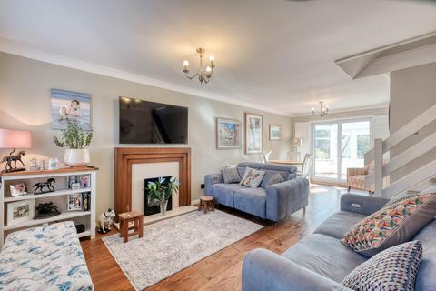 18 Boultons Lane, Redditch, B97 5NY