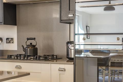 34 Abingworth Crescent, Thakeham, Pulborough, RH20 3GW