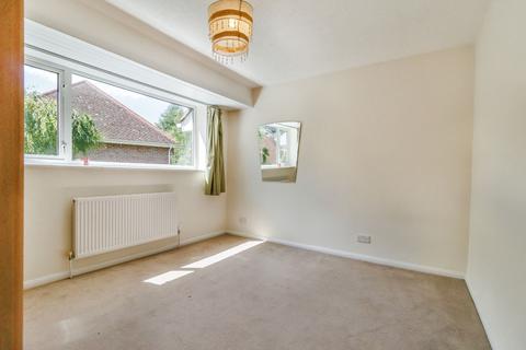30 Birkett Way, Chalfont St Giles, HP8 4BJ