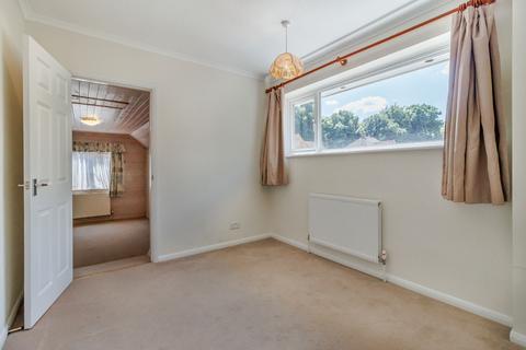 30 Birkett Way, Chalfont St Giles, HP8 4BJ