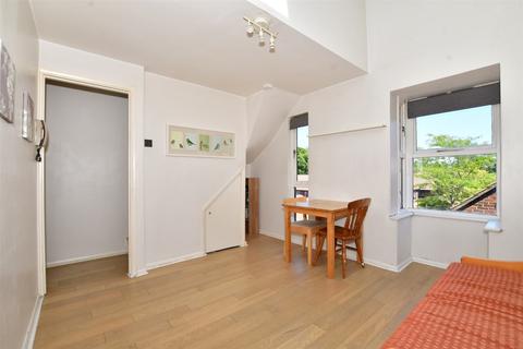 31 Turnpike Lane, Sutton, SM1 4HB