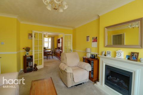 14 Hillcrest, Bar Hill, Cambridge, CB23 8TG