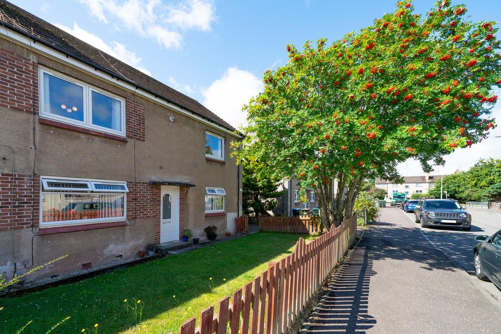 Tweedsmuir Road, Perth PH1 2 bed flat for sale £115,000