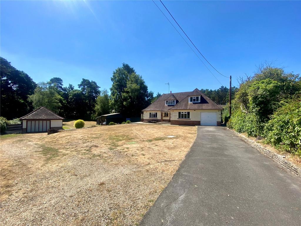 Davids Lane, Ringwood, BH24 4 bed detached house for sale £950,000