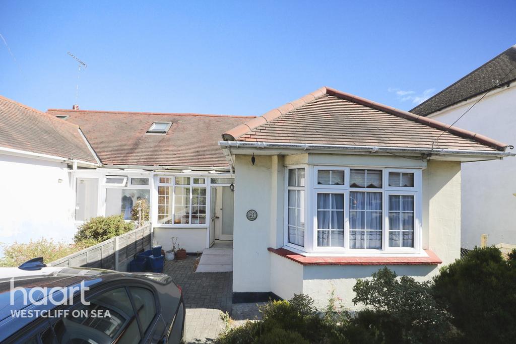 Carlingford Drive, WestcliffOnSea 3 bed semidetached bungalow £350,000