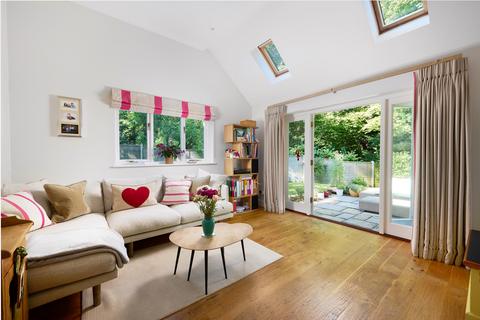 4 bedroom detached house for sale, Hales Field, Haslemere, Surrey, GU27