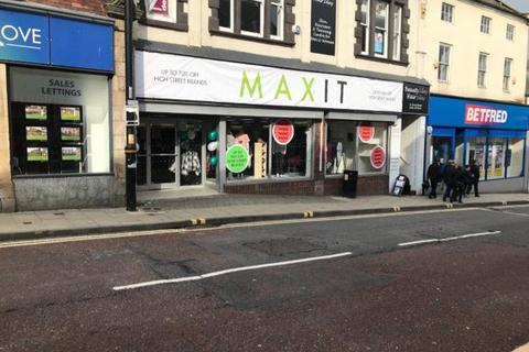 Shop to rent, Front Street, Chester le Street, DH3