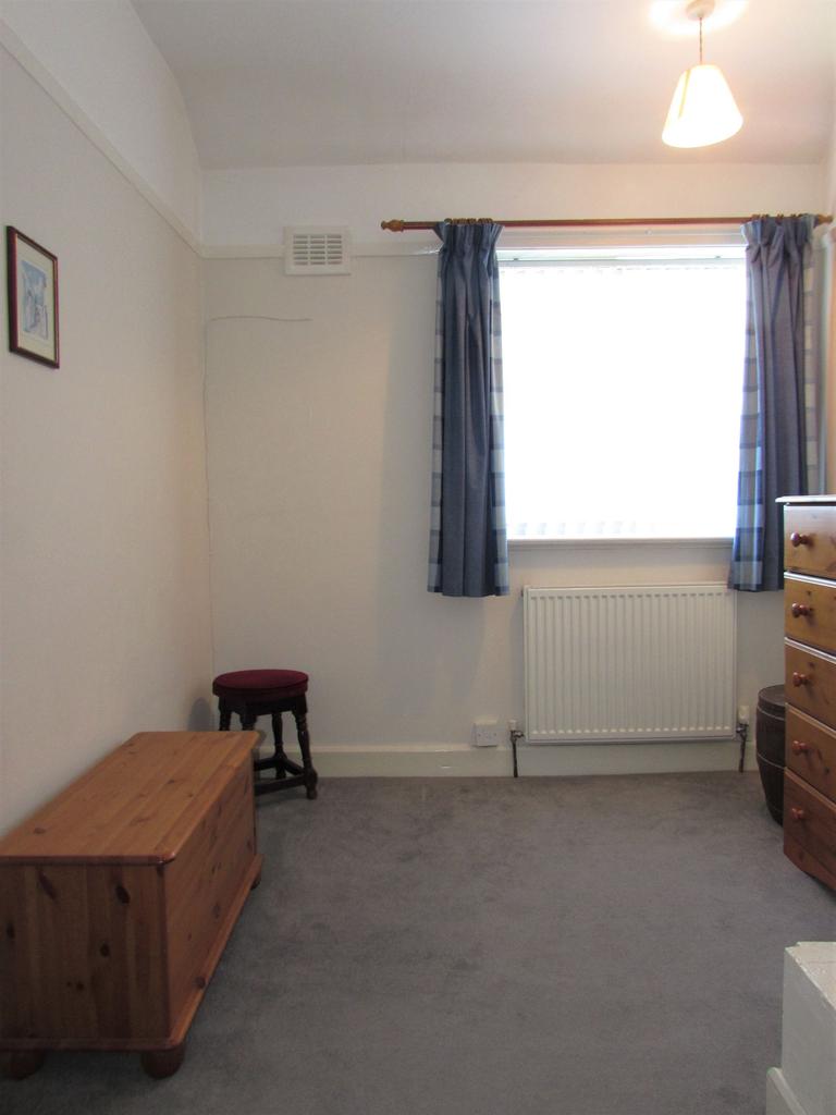 Photograph 5