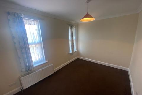 1 bedroom flat to rent - Norfolk Road, IG3