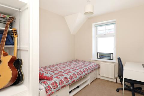 32 Olive Road, London, W5 4JH