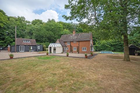 undefined, Nettlebed, Henley-on-thames, RG9
