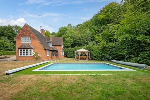 undefined, Nettlebed, Henley-on-thames, RG9