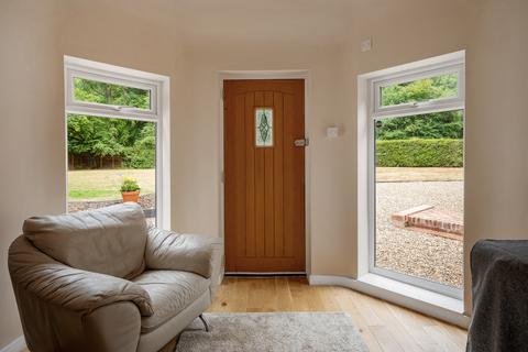undefined, Nettlebed, Henley-on-thames, RG9