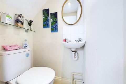 7 Ashview Gardens, Ashford, TW15 3RE