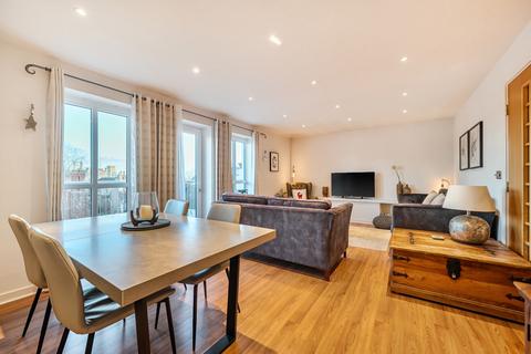 2 bedroom flat for sale, Gloucester Square, Southampton, Hampshire, SO14