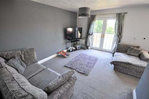 44 Dunstan Drive, Thorne, Doncaster, DN8 5UQ